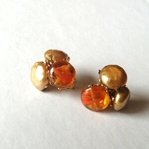 Vintage Vogue Faux Amber 3D Goldtone Clip Earrings